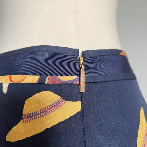 Tory Burch RARE Resortwear Straw Hats African print Cotton Navy Mini Skirt 6 - Picture 6 of 11